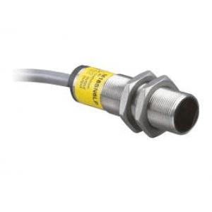BANNER精巧型光電傳感器 M18系列