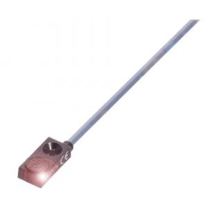balluff電感式傳感器 BES R03KC-PSC30B-BP00,5-GS49-517