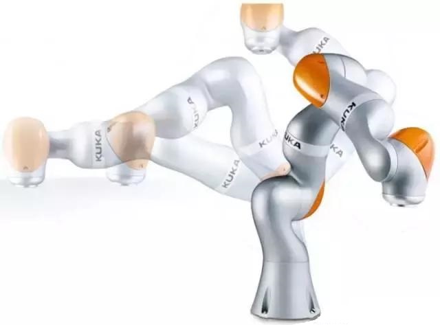 協(xié)作機器人VS傳統(tǒng)機器人之巨大優(yōu)勢